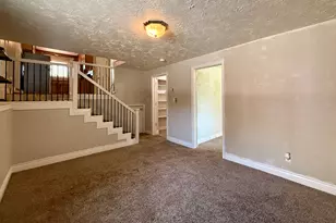 1275 W 200 N, Vernal, UT 84078 - Photo 16