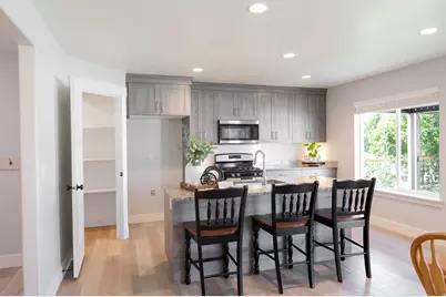 881 N 20 E, Santaquin, UT 84655 - Photo 2