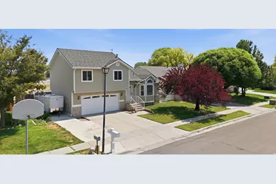 6525 S 4015 W, Taylorsville, UT 84129 - Photo 2