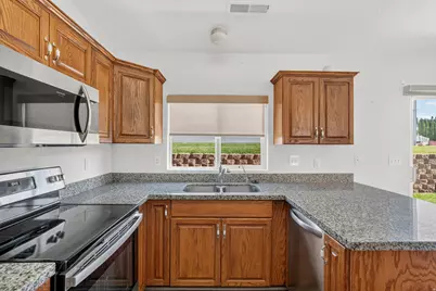 210 N Mall Dr #95, Saint George, UT 84790 - Photo 10