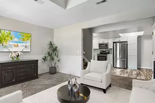 88 W 50 S, Centerville, UT 84014 - Photo 4