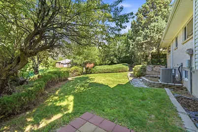 1502 Forest Green Dr E, Ogden, UT 84403 - Photo 28