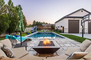 9972 S 3265 W, South Jordan, UT 84095 - Photo 4