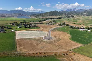 319 W Kays Way, Midway, UT 84049 - Photo 1