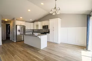 3062 E 3500 S, Naples, UT 84078 - Photo 6