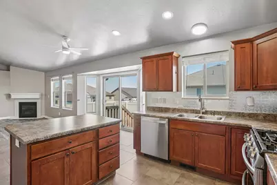 1018 W 1220 S, Tooele, UT 84074 - Photo 12