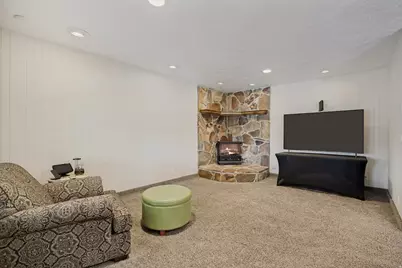 1253 W 10875 S, South Jordan, UT 84095 - Photo 24