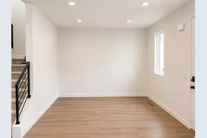 11109 S Hazel Green Dr #424, South Jordan, UT 84009 - Photo 10