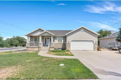 115 E 300 N, Nephi, UT 84648 - Photo 2