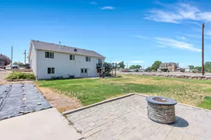 115 E 300 N, Nephi, UT 84648 - Photo 38