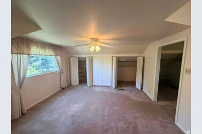 3339 E Joyce Dr, Salt Lake City, UT 84109 - Photo 32