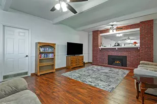 1965 E Hawk Cir, Sandy, UT 84092 - Photo 4