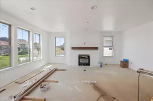88 S Horizon Dr, Farmington, UT 84025 - Photo 10