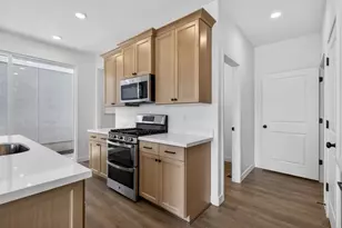 6663 W Mount Bristol Ln, Herriman, UT 84096 - Photo 14