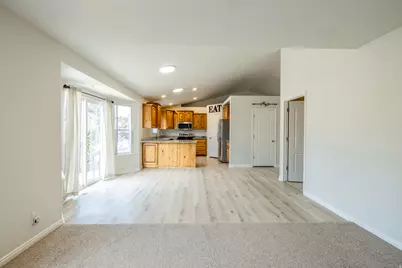 956 W Burro Way, Saratoga Springs, UT 84045 - Photo 16