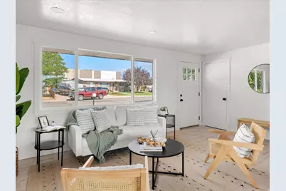 1087 N 125 W, Sunset, UT 84015 - Photo 2