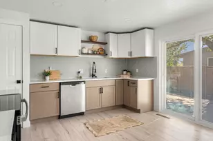 1087 N 125 W, Sunset, UT 84015 - Photo 6