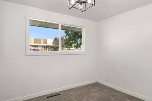 1087 N 125 W, Sunset, UT 84015 - Photo 18