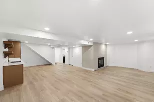 2242 E Kensington Ave S, Salt Lake City, UT 84108 - Photo 38