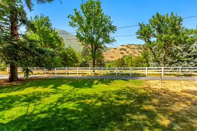 6068 E Grindstone Dr #12, Springville, UT 84663 - Photo 4