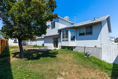 5579 W Lopalena Cir, West Jordan, UT 84081 - Photo 22