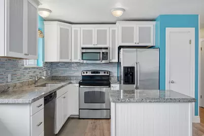 322 E Annalyn Dr, Sandy, UT 84070 - Photo 16
