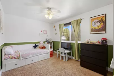 322 E Annalyn Dr, Sandy, UT 84070 - Photo 22