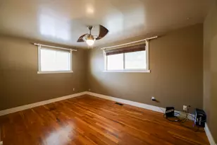 1835 N Afton Circle, Layton, UT 84041 - Photo 8