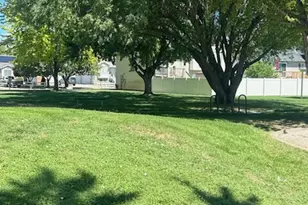 214 Meadow View Dr, Ogden, UT 84404 - Photo 18