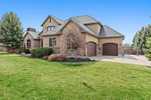 151 W Glacier Lily Dr N, Alpine, UT 84004 - Photo 2