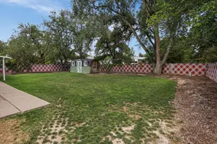 1378 Marilyn Dr, Syracuse, UT 84075 - Photo 34