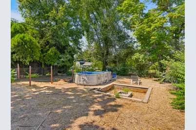 457 E 100 S, Provo, UT 84601 - Photo 48