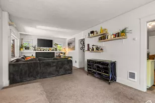 457 E 100 S, Provo, UT 84601 - Photo 12