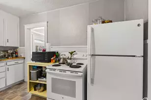 457 E 100 S, Provo, UT 84601 - Photo 18