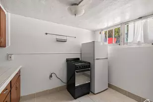 457 E 100 S, Provo, UT 84601 - Photo 42