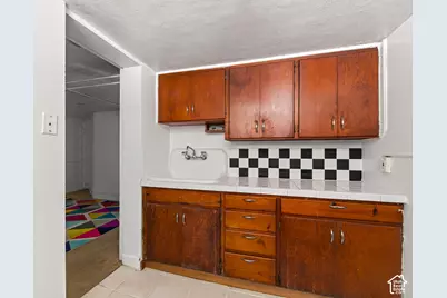 457 E 100 S, Provo, UT 84601 - Photo 40