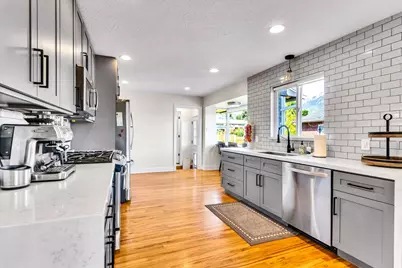 [Address not provided], Holladay, UT 84124 - Photo 6
