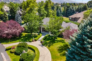 10354 N Hidden Oak Dr W, Highland, UT 84003 - Photo 2