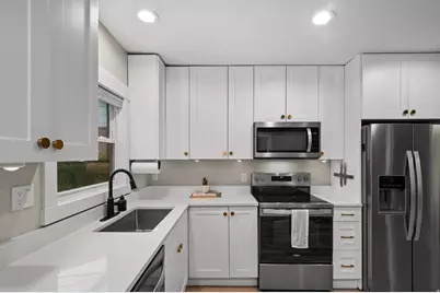342 S 900 E, Salt Lake City, UT 84102 - Photo 8
