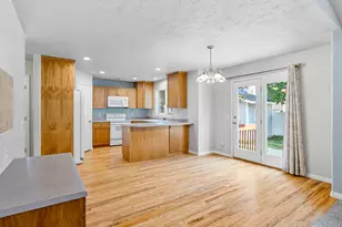821 E 2050 S, Clearfield, UT 84015 - Photo 8