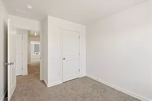 1872 N Ten Hens Ave, Tooele, UT 84074 - Photo 10
