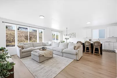 7118 W Owens View Way, West Jordan, UT 84081 - Photo 4