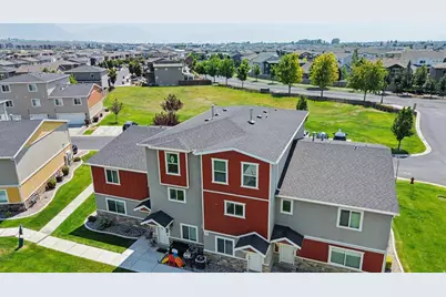 201 E 630 N, Vineyard, UT 84059 - Photo 2