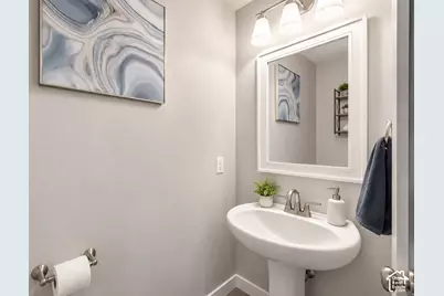 2582 N Heston Park W, Lehi, UT 84048 - Photo 8