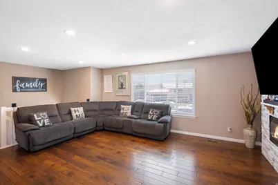 246 W Daniel Dr N, Orem, UT 84057 - Photo 10