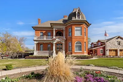 42 W Center St, Kaysville, UT 84037 - Photo 2