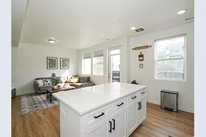 5192 W Black Twig Dr Dr S #D105, South Jordan, UT 84009 - Photo 4