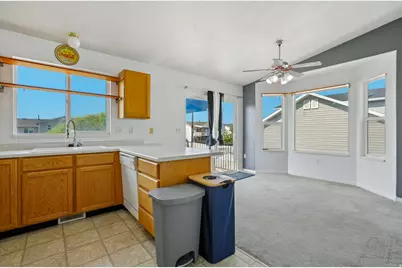 2893 W 2025 S, Syracuse, UT 84075 - Photo 6