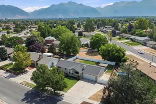 8143 S Bryce Dr E, Sandy, UT 84070 - Photo 26
