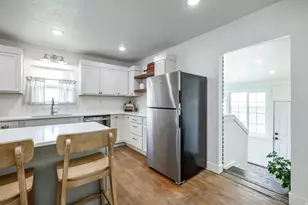 5997 S 2700 W, Roy, UT 84067 - Photo 14